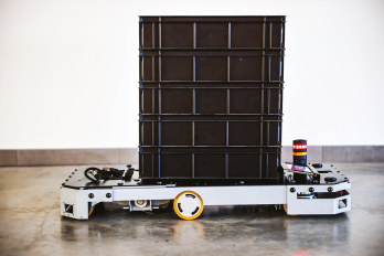 IDEC_EZ-WHEEL_SWD-125-Mobile-robot-supporting-compliance-with-ISO-3691-4-safety-standards