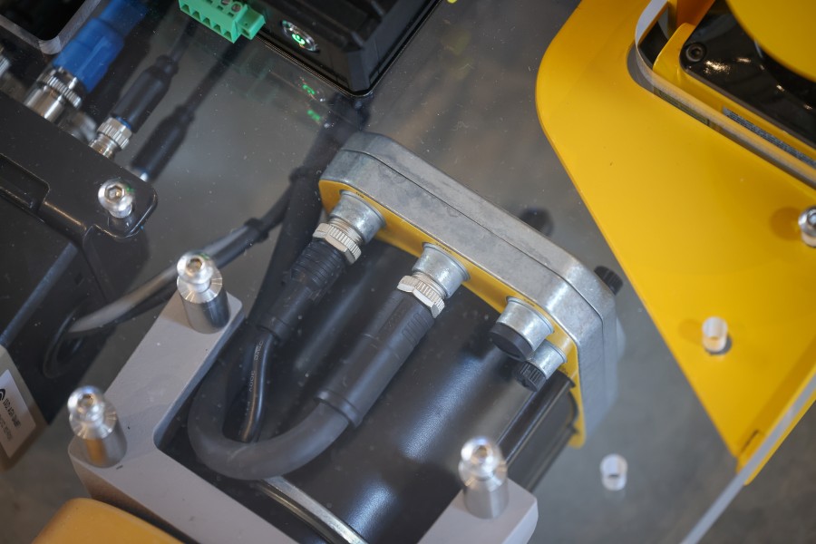 SWD Starter Kit with ez Way (7)